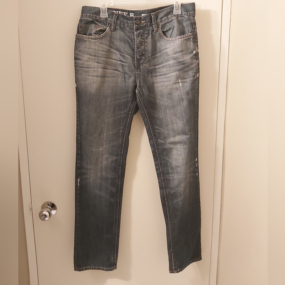 DKNY slouchy tapered Men's jeans size 30 x 32